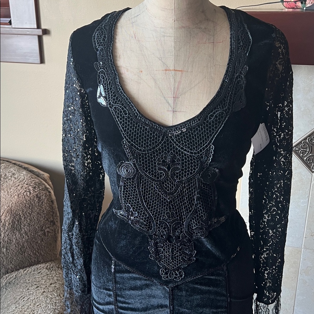 Sexy Frightfully Beautiful Halloween Gown NWT - Picture 5 of 16